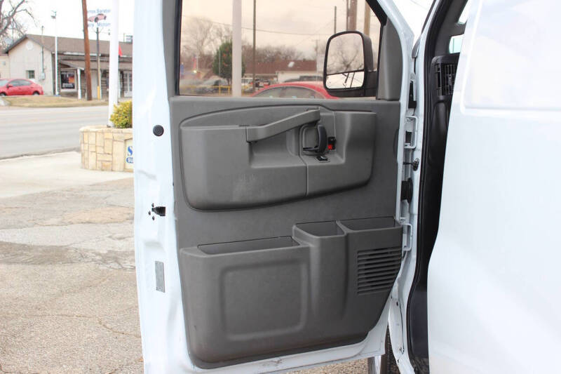 2019 Chevrolet Express 2500