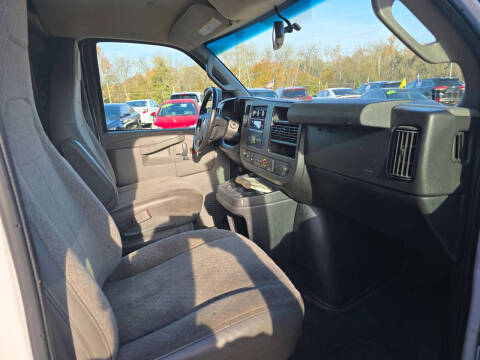 2021 Chevrolet Express 2500