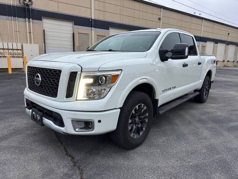 2018 Nissan Titan SV