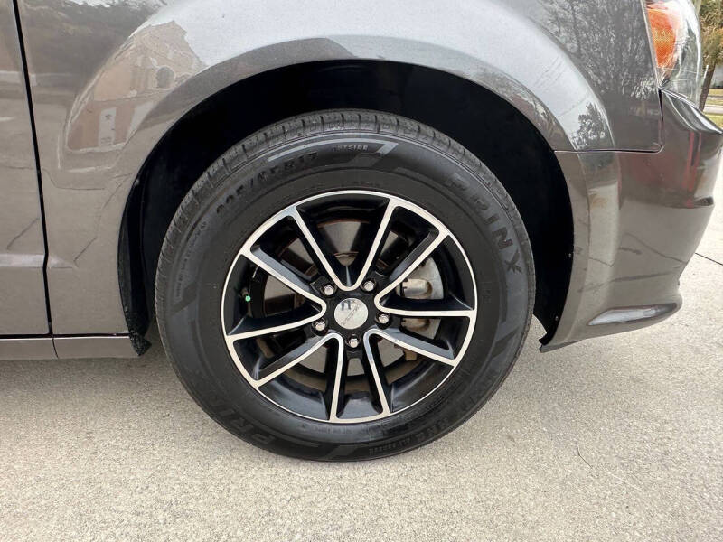 2017 Dodge Grand Caravan SE Plus