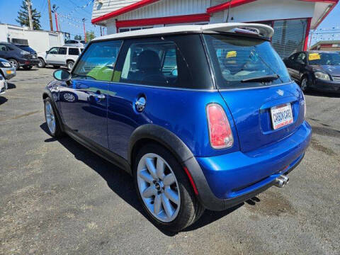 2005 MINI Cooper S