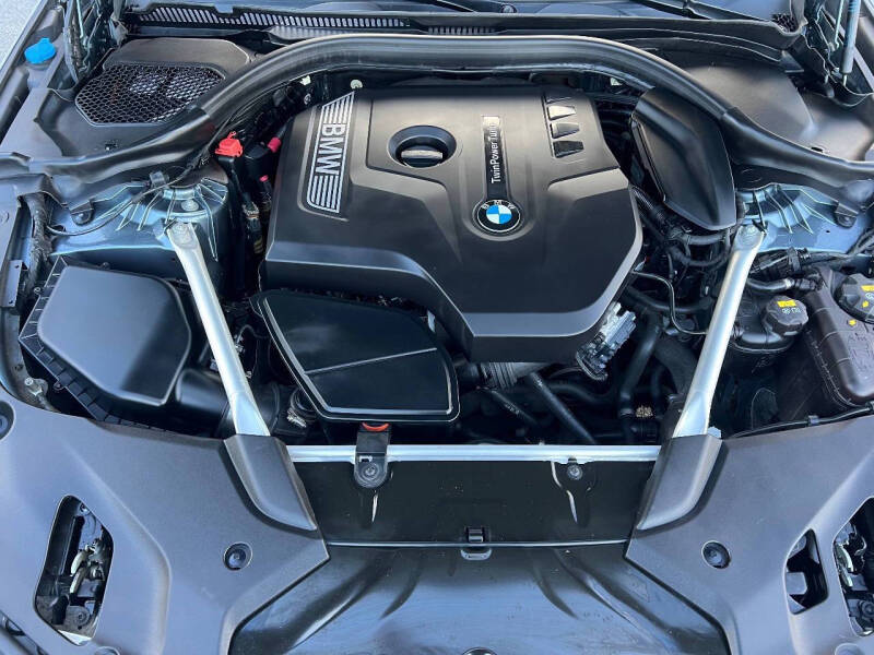 2018 BMW 5 Series 530i xDrive