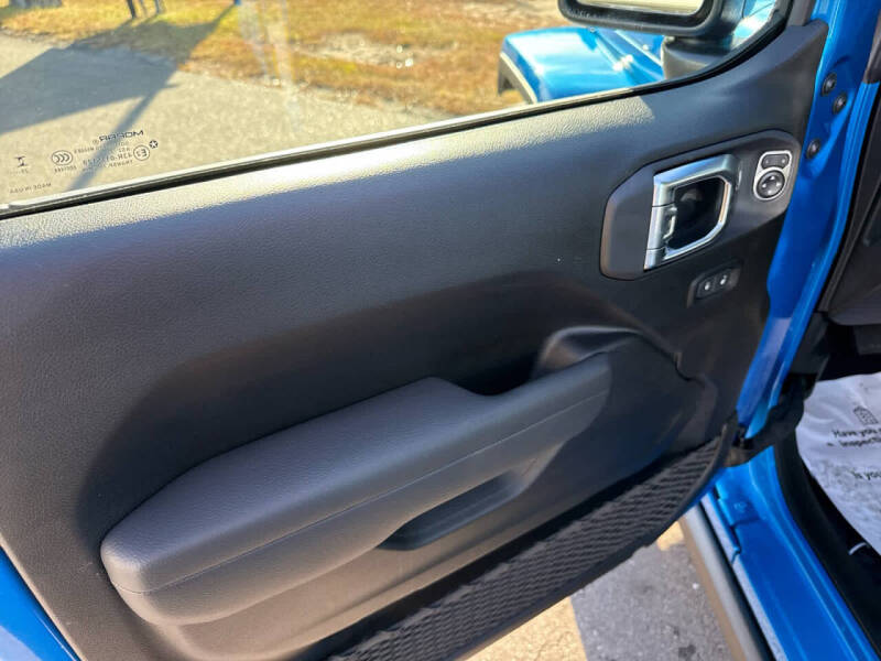 2026 Jeep Gladiator Willys