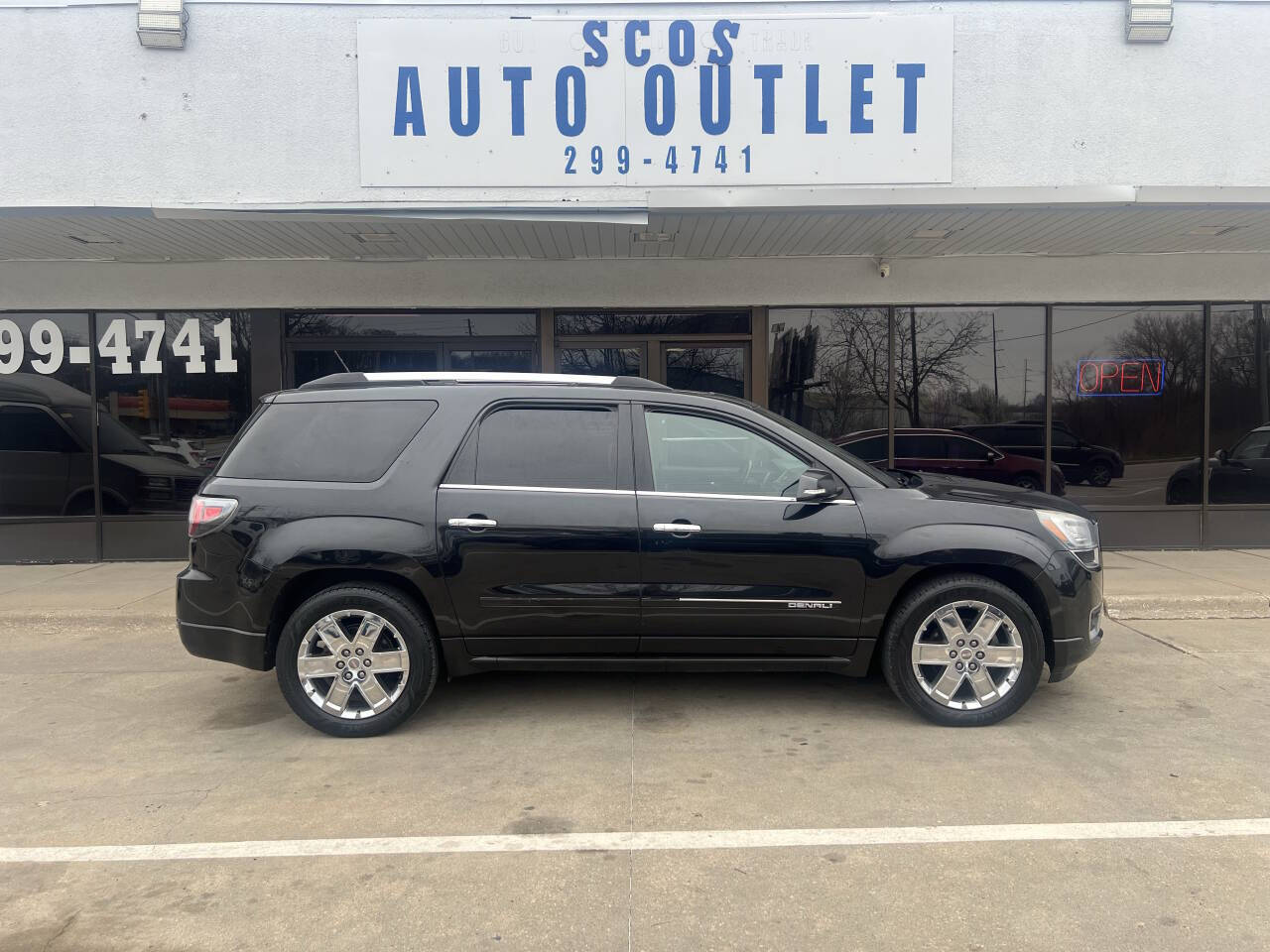 Black 2014 GMC Acadia Denali AWD Denali 4dr SUV 1