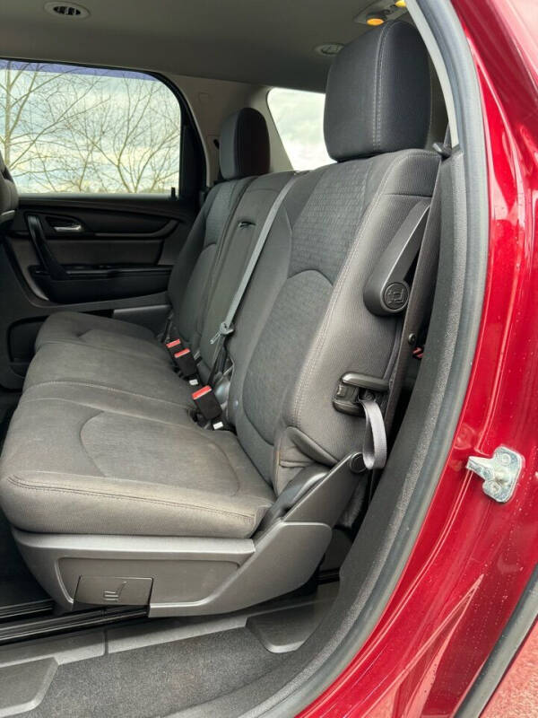 2016 GMC Acadia SLE-2