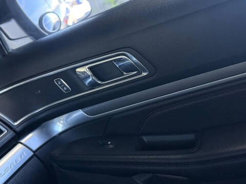 2019 Ford Explorer Sport