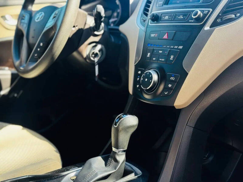 2017 Hyundai Santa Fe Sport 2.4L