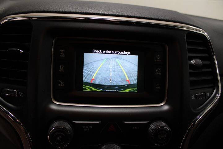 2017 Jeep Grand Cherokee Laredo