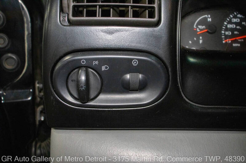 2005 Ford Excursion XLT