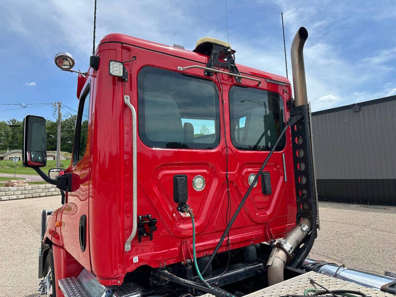 2017 Freightliner Cascadia