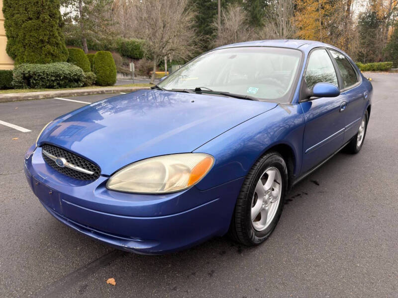 2003 Ford Taurus SE