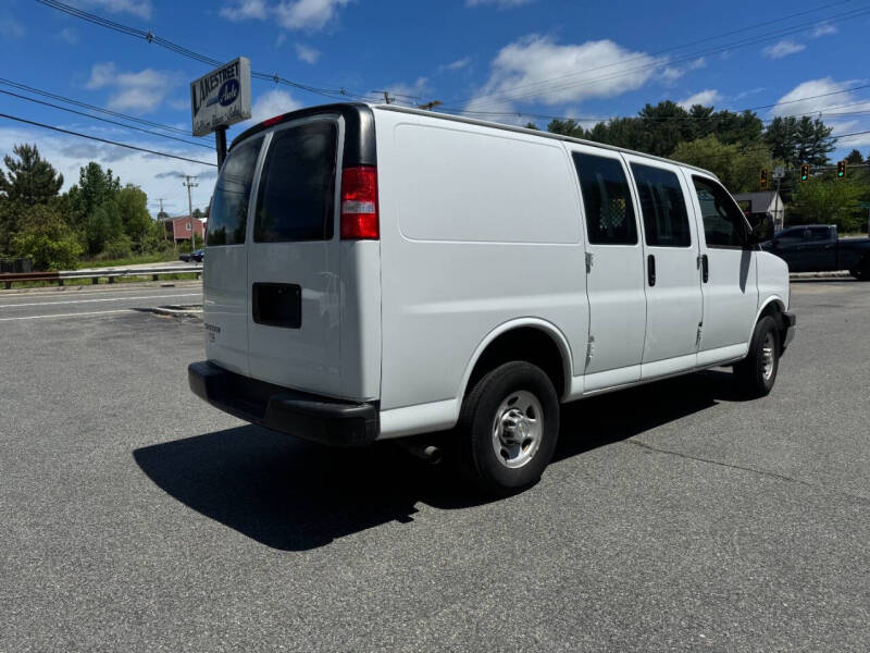 2021 Chevrolet Express 2500