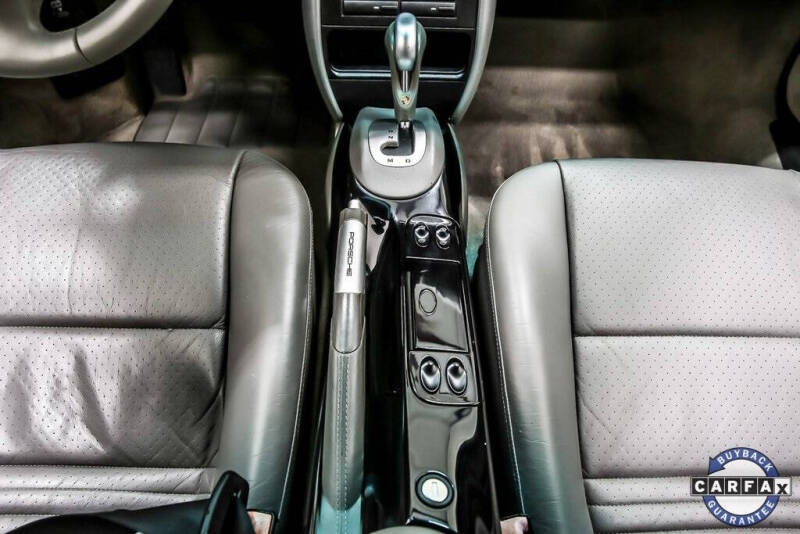 2002 Porsche 911 Carrera 4S