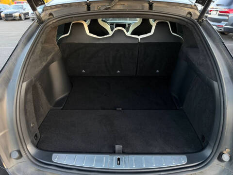 2017 Tesla Model X