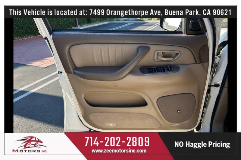 2004 Toyota Sequoia Limited