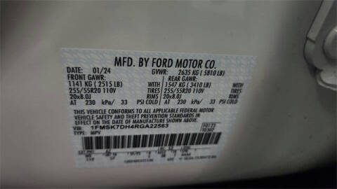 2024 Ford Explorer XLT