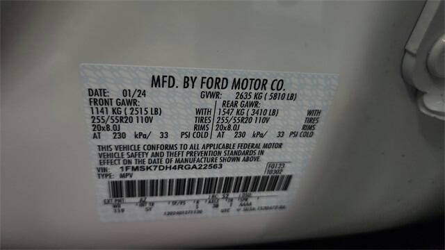 2024 Ford Explorer XLT