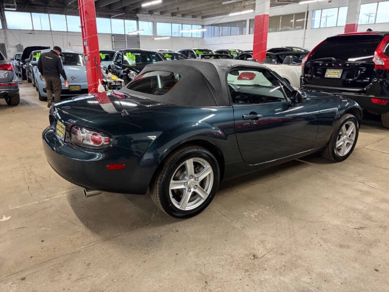 2006 Mazda MX-5 Miata