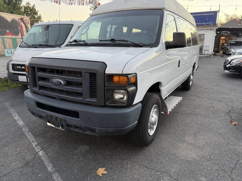 2013 Ford E-Series E-250