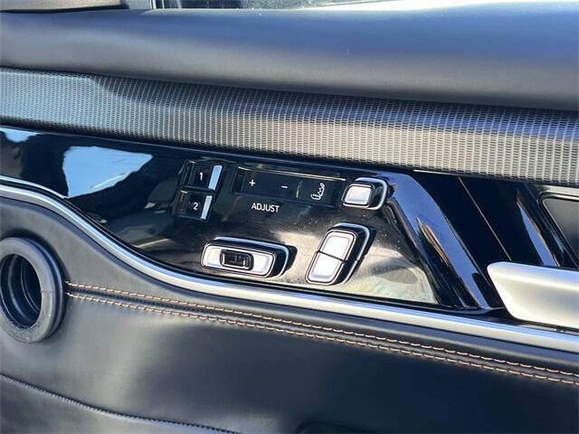 2024 Jeep Grand Wagoneer L Series III