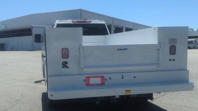 2024 GMC Sierra 3500HD CC Pro