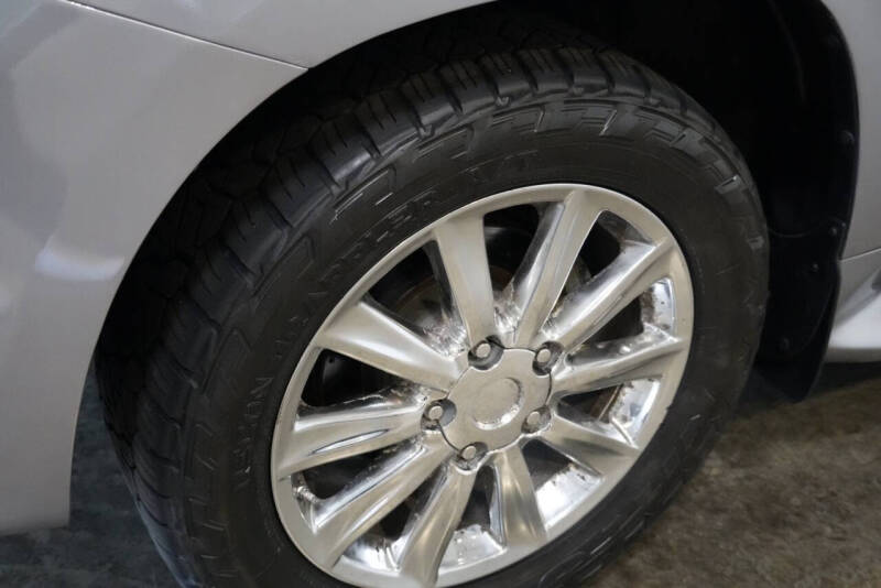 2009 Lexus LX 570