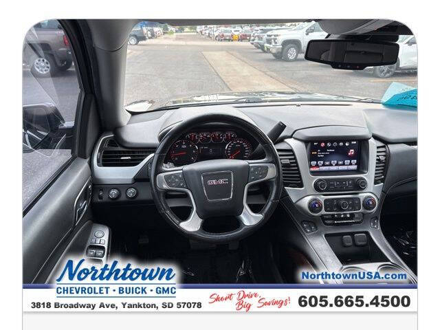 2016 GMC Yukon XL SLT