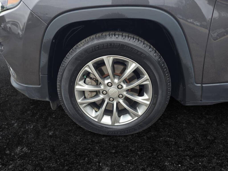 2019 Jeep Cherokee Latitude Plus