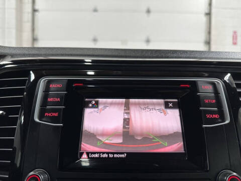 2019 Volkswagen Beetle 2.0T S