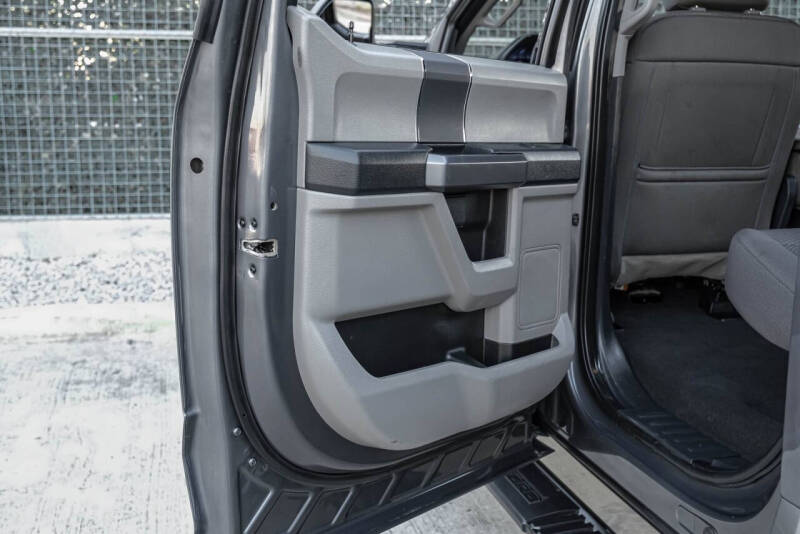 2022 Ford F-350 Super Duty XLT