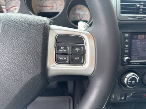 2014 Dodge Challenger SXT Plus