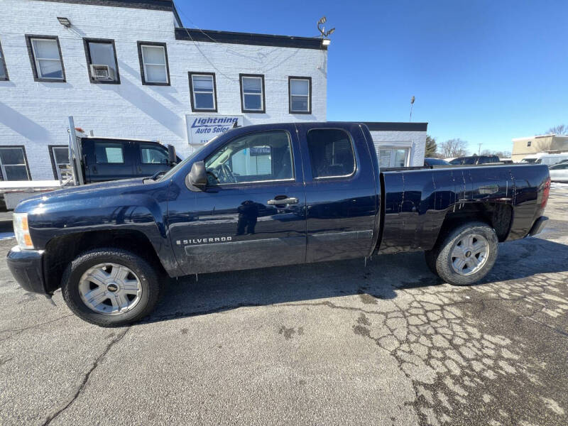 2008 Chevrolet Silverado 1500 for sale at Lightning Auto Sales in Springfield IL