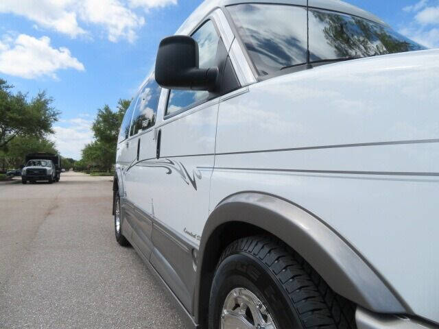 2017 Chevrolet Express 2500