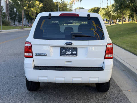 2011 Ford Escape XLS