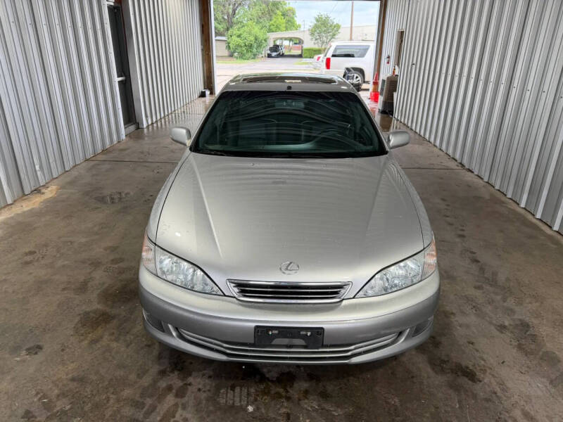 2000 Lexus ES 300