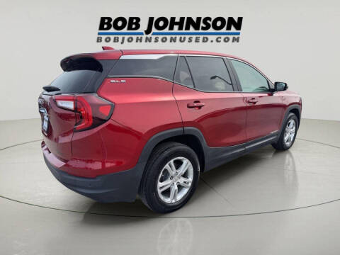 2022 GMC Terrain SLE