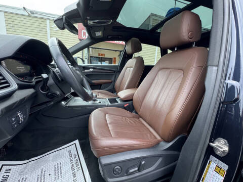 2020 Audi Q5 quattro Premium Plus 45 TFSI