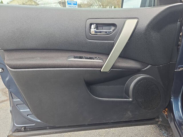 2014 Nissan Rogue Select S