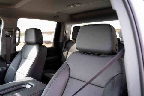 2025 GMC Sierra 2500HD Pro