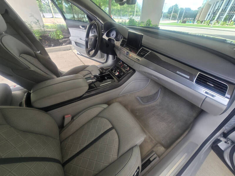 2014 Audi S8 4.0T quattro