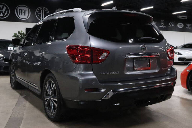 2020 Nissan Pathfinder Platinum