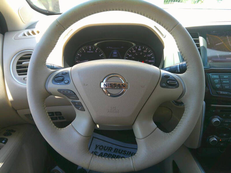 2014 Nissan Pathfinder Platinum