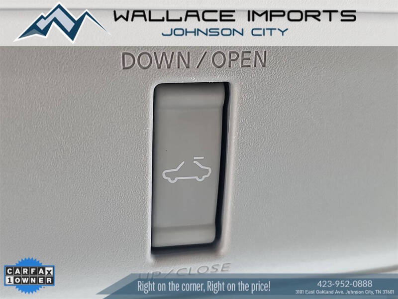 2024 Nissan Frontier SL