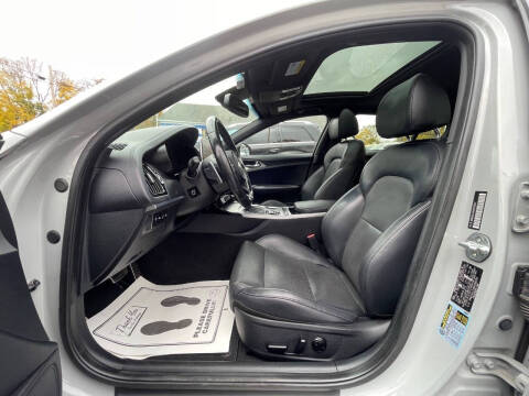 2019 Kia Stinger GT1