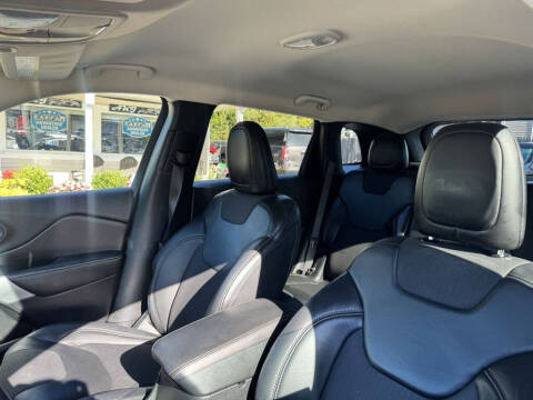 2018 Jeep Cherokee Latitude Plus