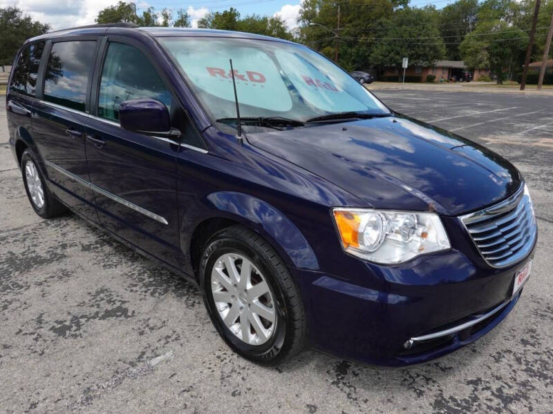2014 Chrysler Town and Country Touring