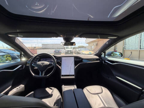 2015 Tesla Model S 85D