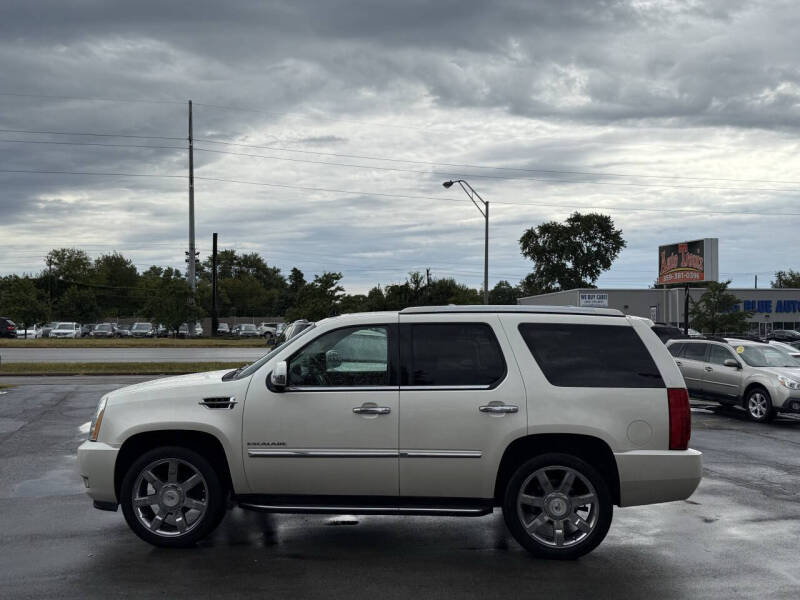 2010 Cadillac Escalade Luxury