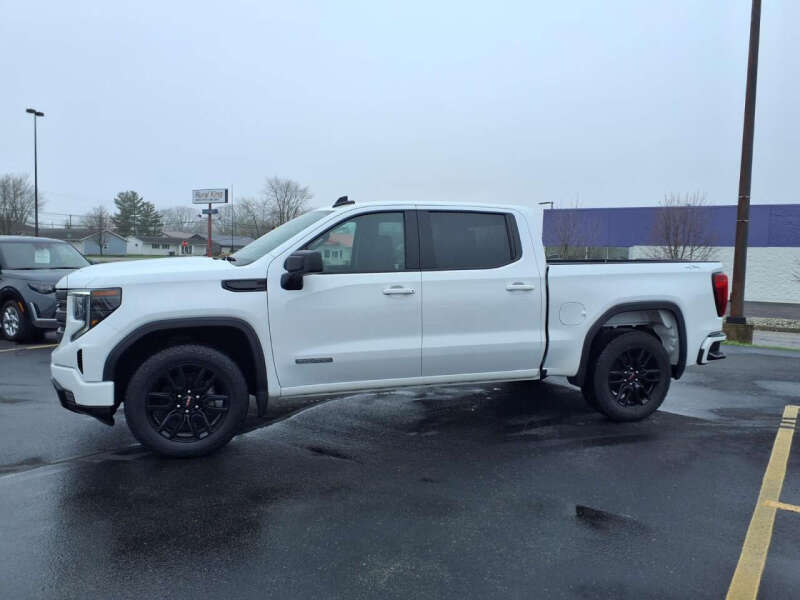 2023 GMC Sierra 1500 Elevation Standard