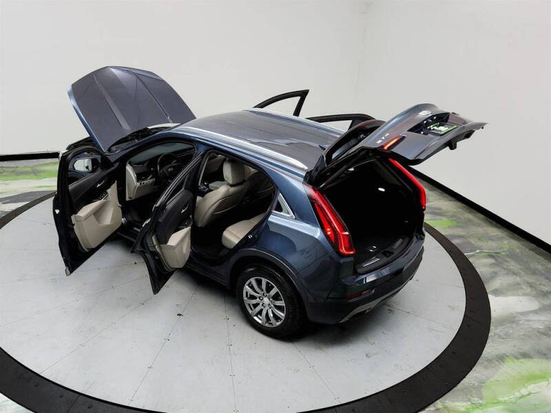 2019 Cadillac XT4 Premium Luxury